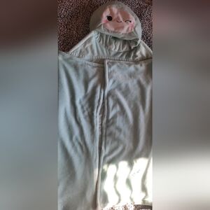 Squishmallows Mint Green Hooded Comforter